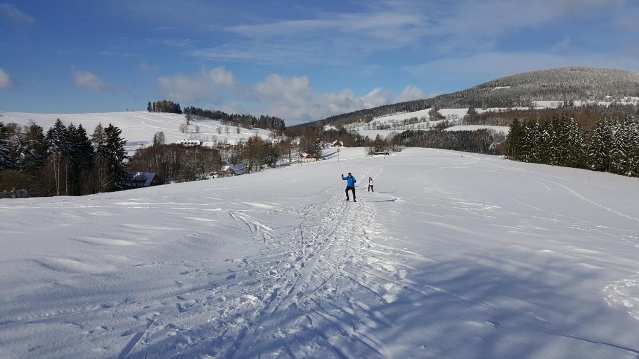 Knezice 25, Chalupa V Krkonosich Vrchlabí Buitenkant foto